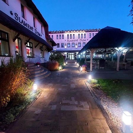 Hotel Slameny Dom & Spa Mala Ida Ngoại thất bức ảnh