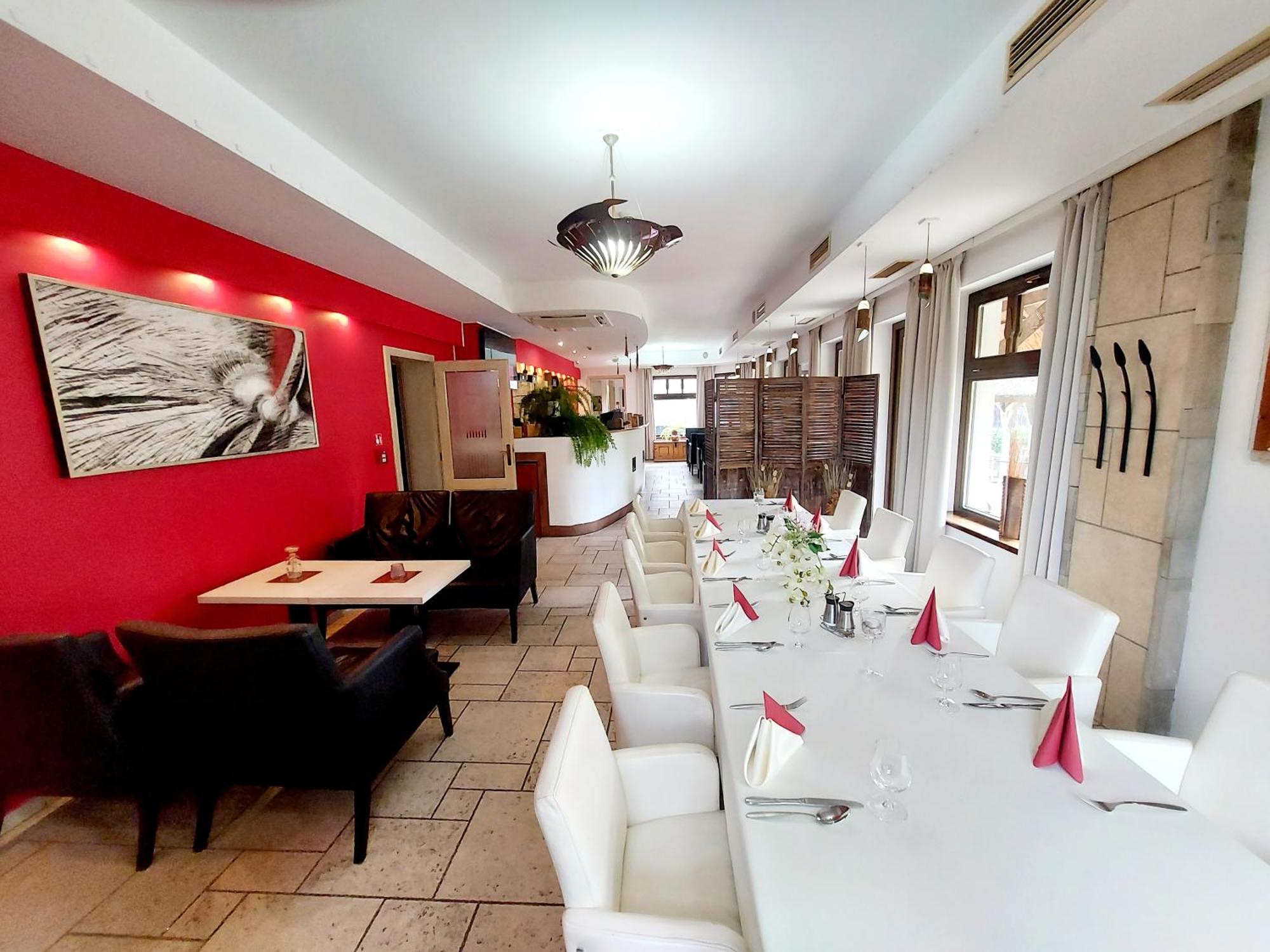 Hotel Slameny Dom & Spa Mala Ida Ngoại thất bức ảnh